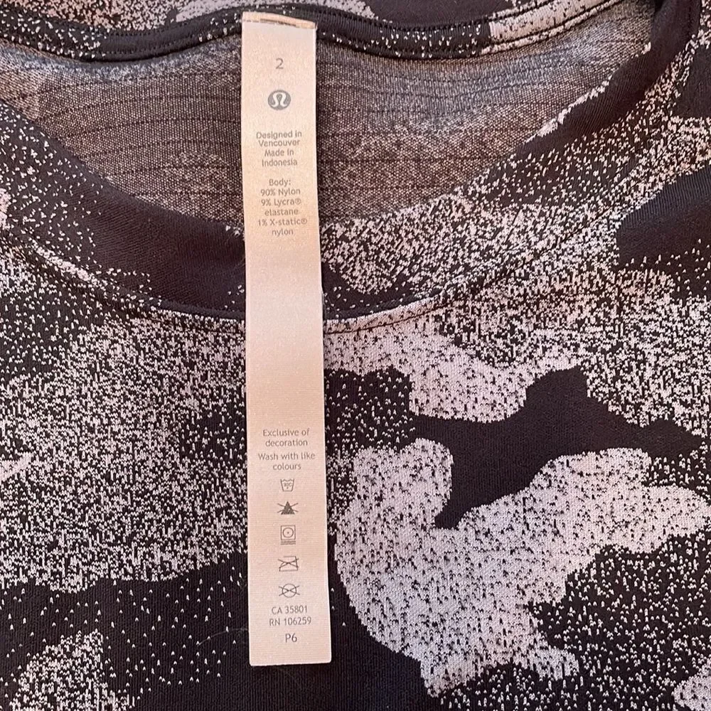 Lululemon top 2 black grey light grey printed